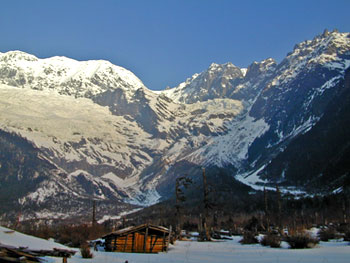 MeiliCabinsDSCN3955-W350.jpg